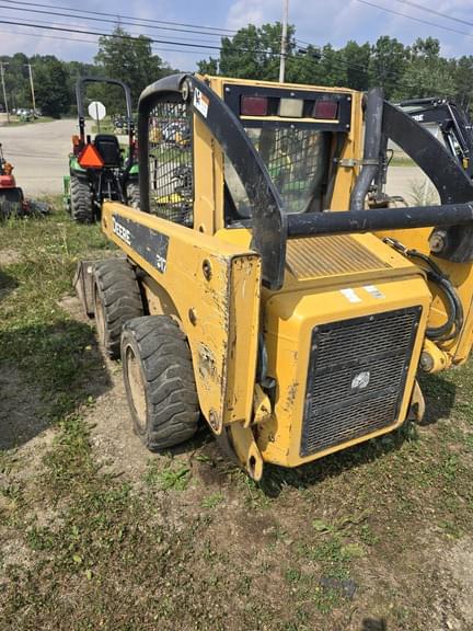 Image of John Deere 317 equipment image 2