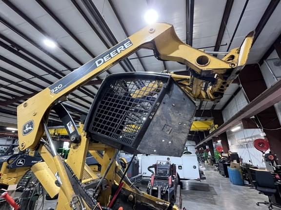 Image of John Deere 320 equipment image 2