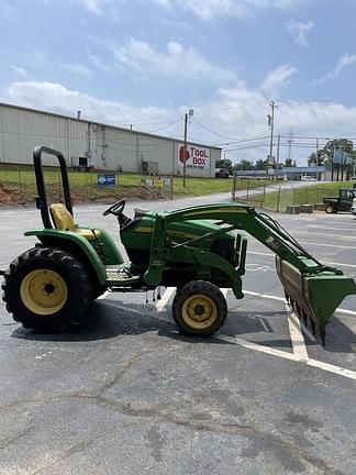 Image of John Deere 3203 equipment image 4
