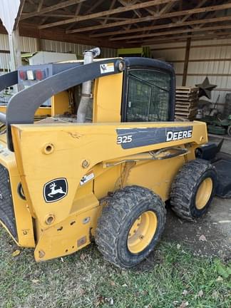 Image of John Deere 325 equipment image 1