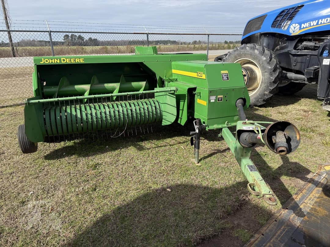 Image of John Deere 328 Primary image