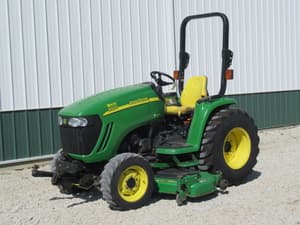 2007 John Deere 3320 Image