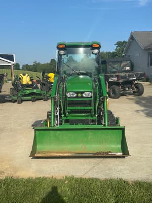 2007 John Deere 3320 Image