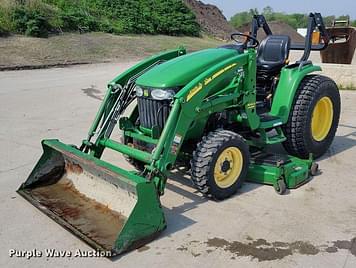 Main image John Deere 3320