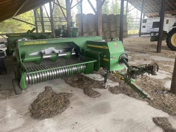 Image of John Deere 348 equipment image 2