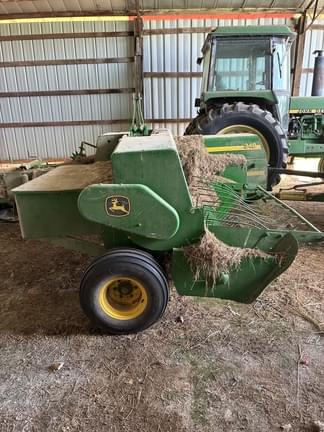 Image of John Deere 348 equipment image 4