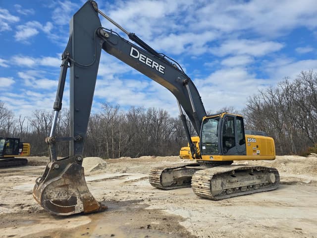Image of John Deere 350D LC equipment image 1