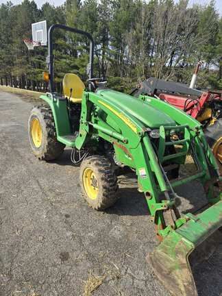 2007 John Deere 3520 Equipment Image0