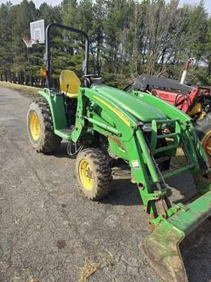 2007 John Deere 3520 Image