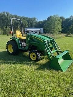 Image of John Deere 3520 equipment image 1