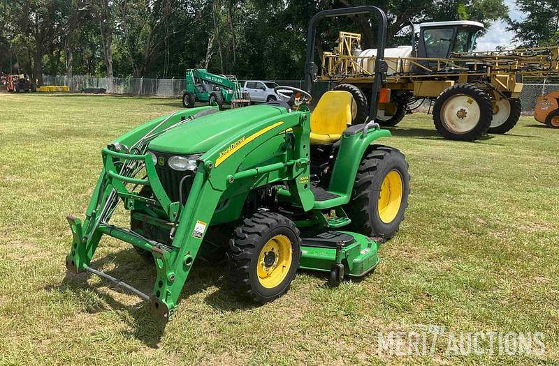 Image of John Deere 3520 Primary image