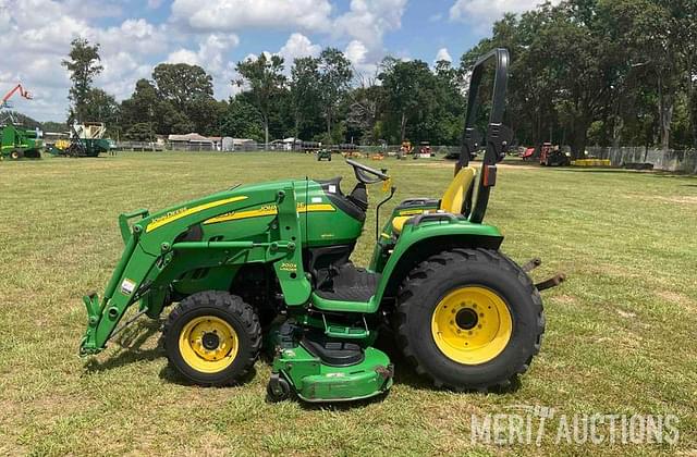 Image of John Deere 3520 equipment image 1