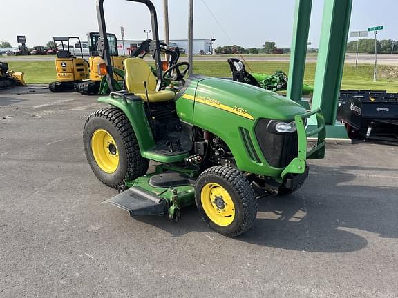 Image of John Deere 3720 Primary image