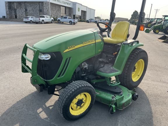 Image of John Deere 3720 equipment image 1