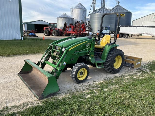 Image of John Deere 3720 equipment image 3