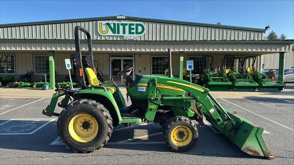 Main image John Deere 3720