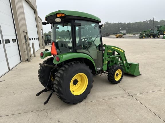 Image of John Deere 3720 equipment image 2
