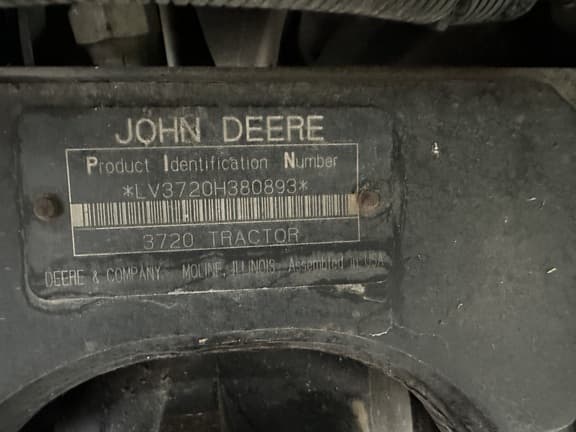 Image of John Deere 3720 equipment image 4