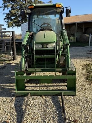 Image of John Deere 3720 equipment image 1