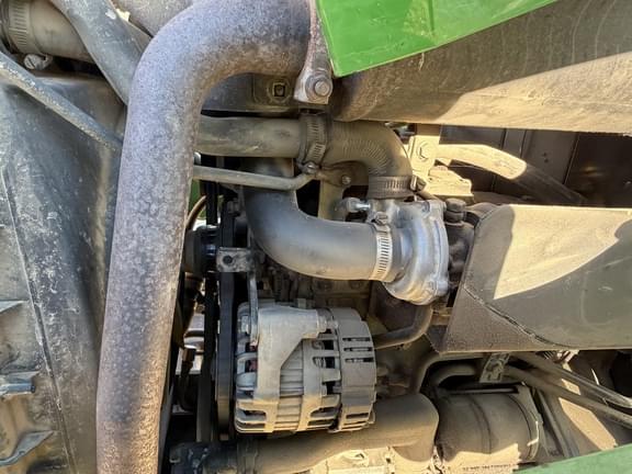 Image of John Deere 3720 equipment image 2