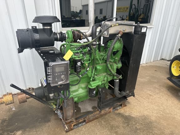 Image of John Deere 4045 Primary image