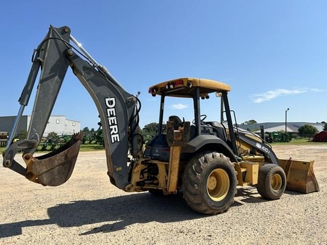 Image of John Deere 410J equipment image 4