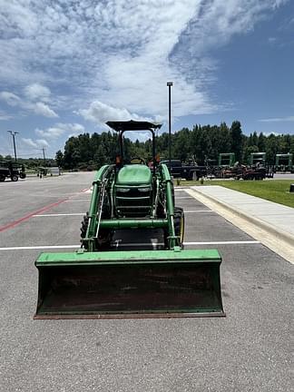 Image of John Deere 4120 equipment image 3