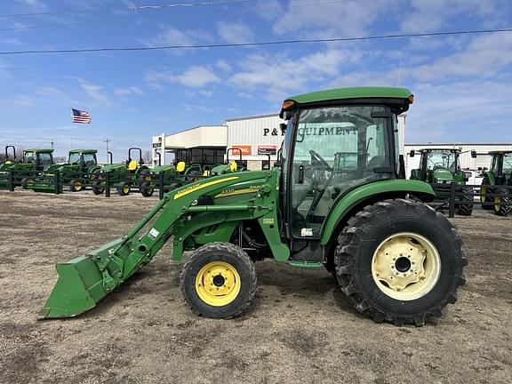 Image of John Deere 4320 equipment image 1