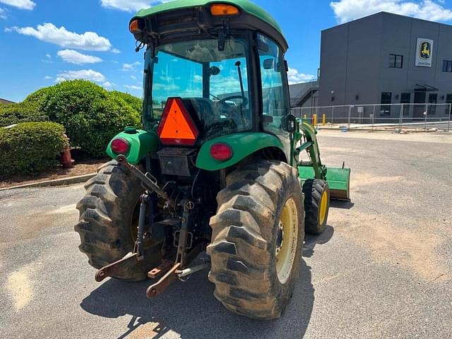 Image of John Deere 4320 equipment image 4
