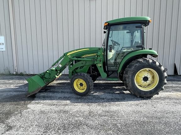 Image of John Deere 4320 equipment image 1