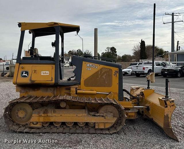 Image of John Deere 450J LGP equipment image 3