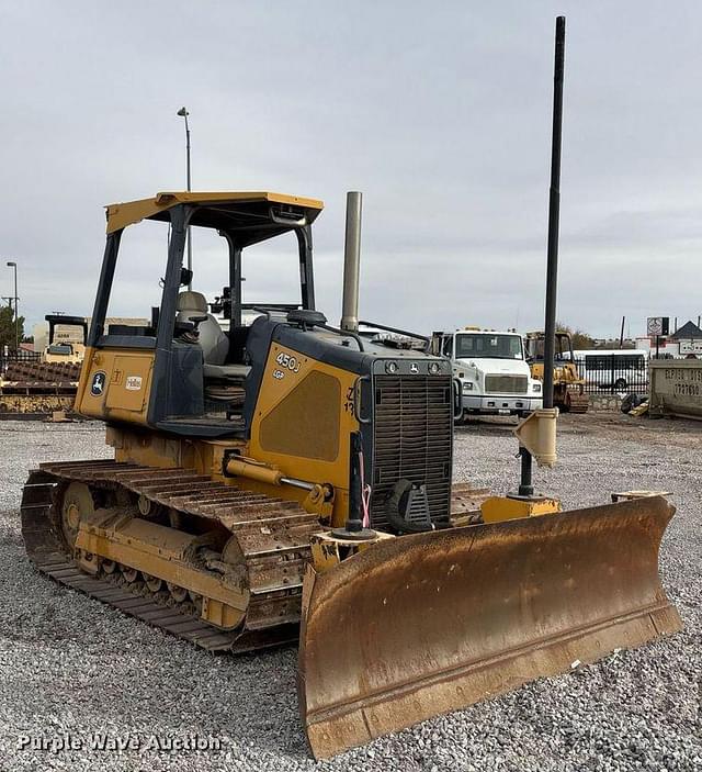 Image of John Deere 450J LGP equipment image 2