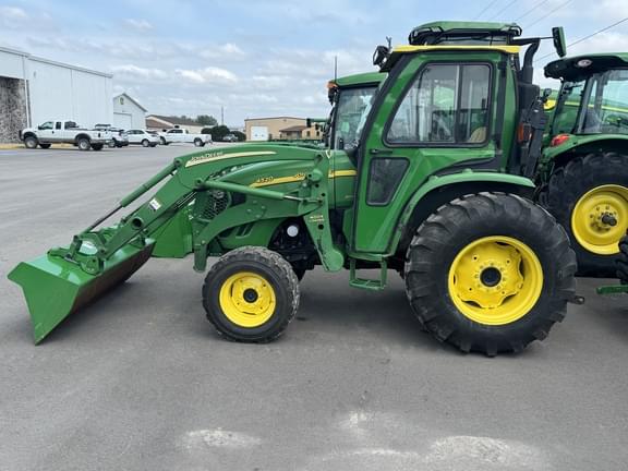 Image of John Deere 4520 equipment image 1