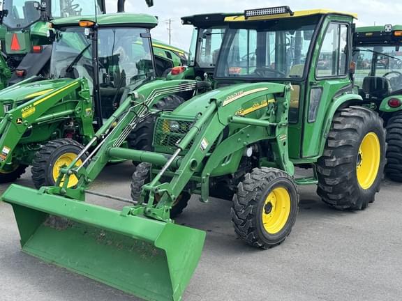 Image of John Deere 4520 Primary image