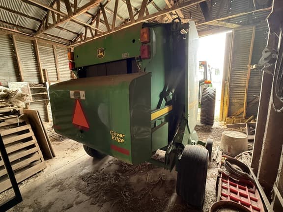Image of John Deere 458 MegaWide Plus equipment image 4