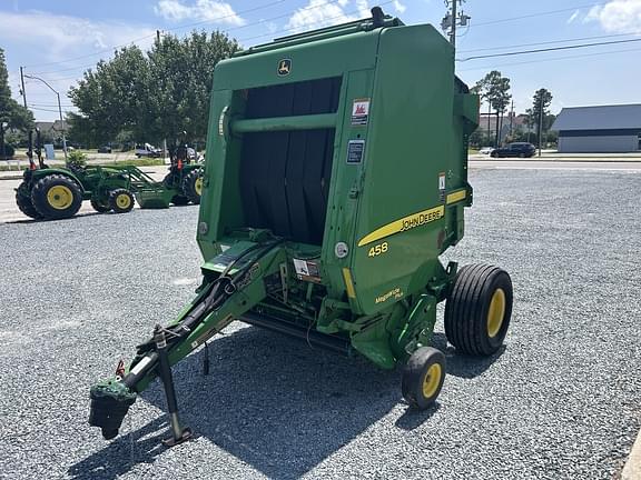 Image of John Deere 458 MegaWide Plus equipment image 3