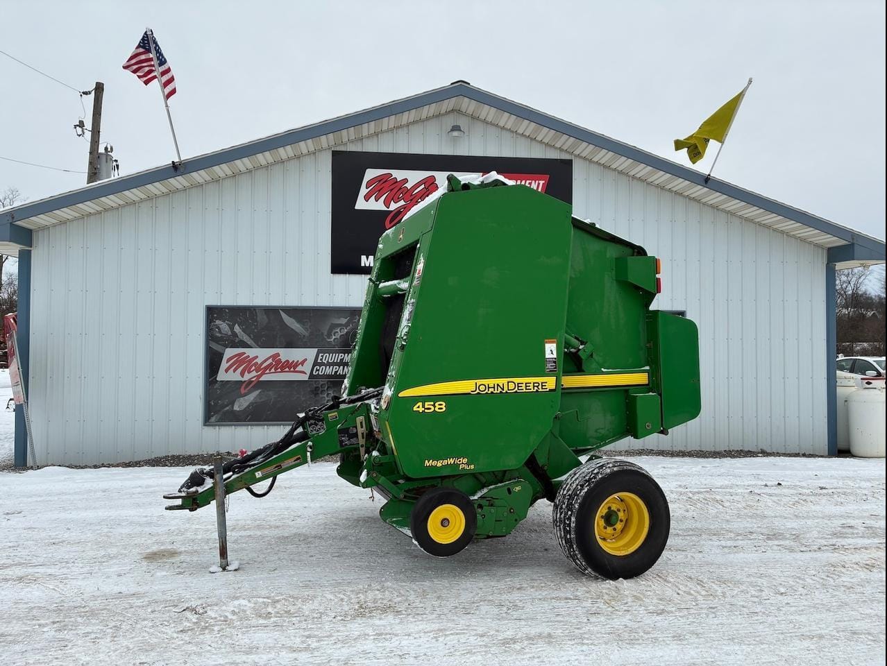 2007 John Deere 458 Equipment Image0