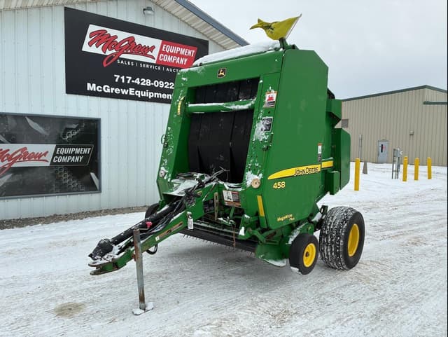 Image of John Deere 458 equipment image 1