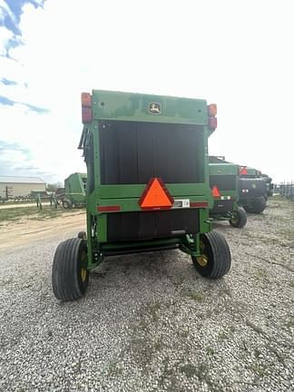 Image of John Deere 468 MegaWide Plus equipment image 2