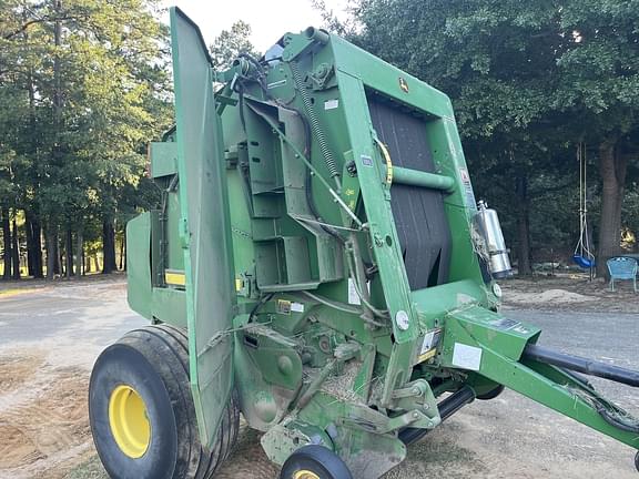 Image of John Deere 468 MegaWide Plus equipment image 4