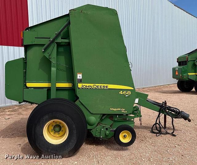 Image of John Deere 468 equipment image 3
