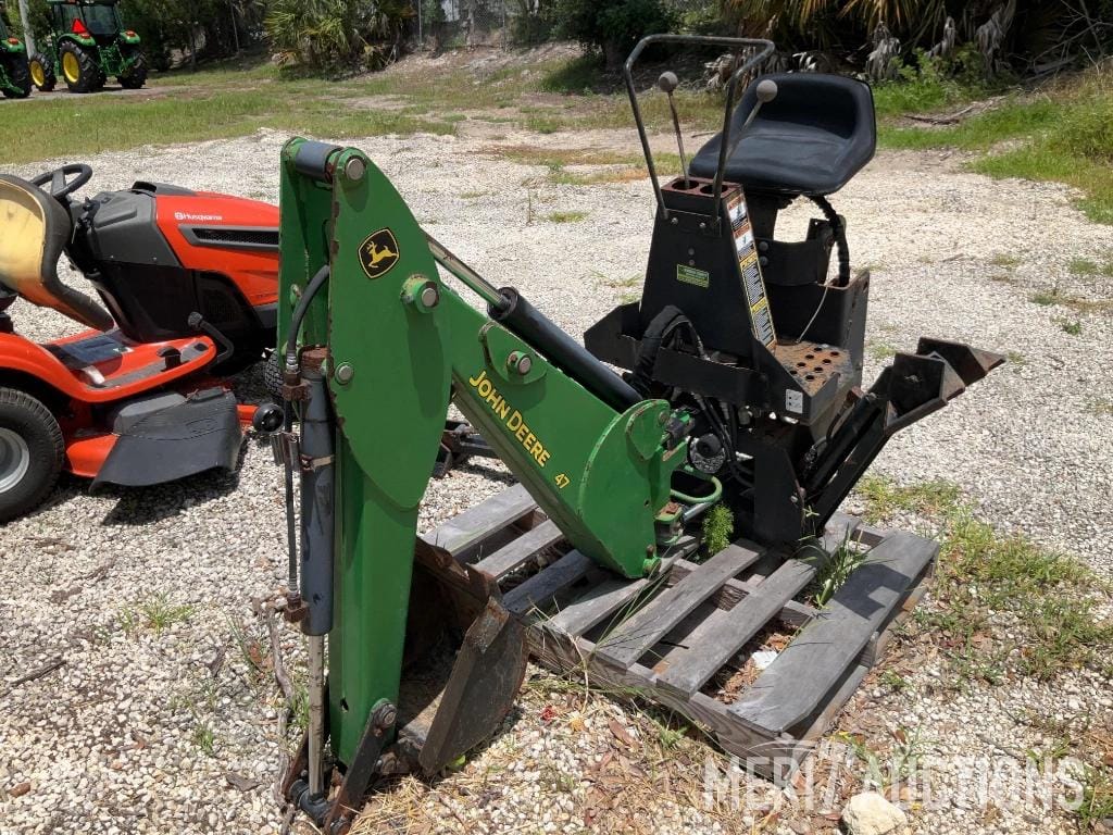 2007 John Deere 47 Equipment Image0