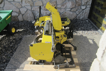 Main image John Deere 47" Snow Blower