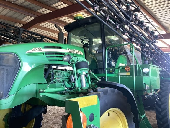 2007 John Deere 4720 Equipment Image0