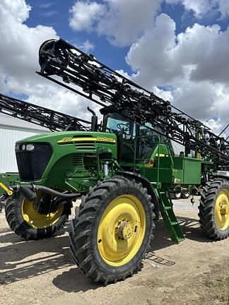 Image of John Deere 4720 Primary image