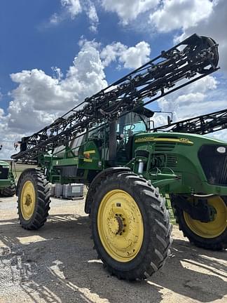 Image of John Deere 4720 equipment image 3