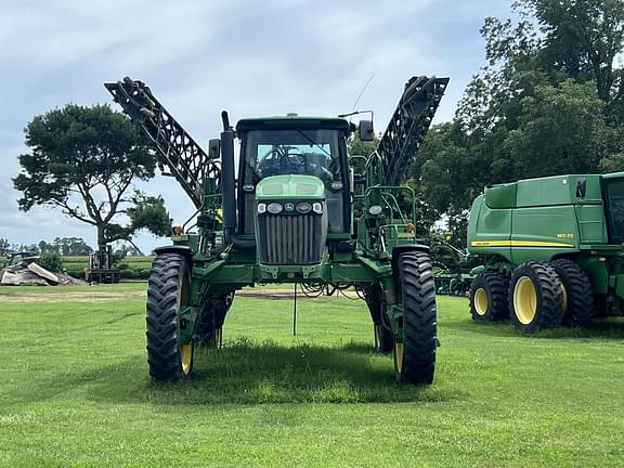 Image of John Deere 4720 equipment image 2