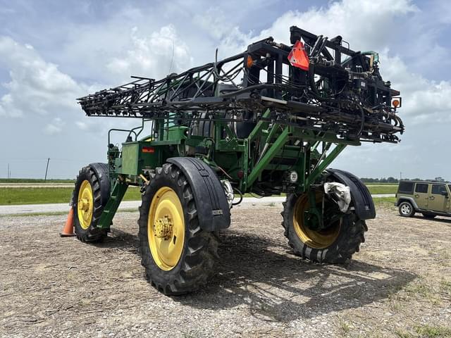 Image of John Deere 4720 equipment image 3