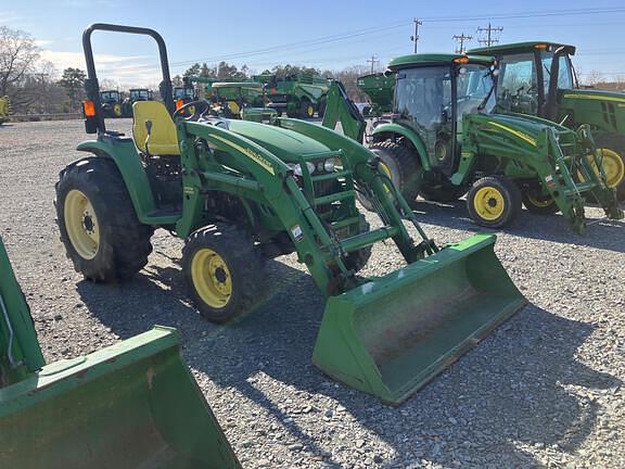 Image of John Deere 4720 equipment image 2