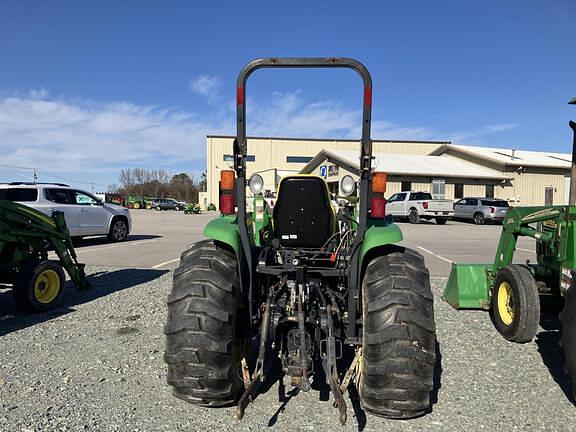 Image of John Deere 4720 equipment image 3